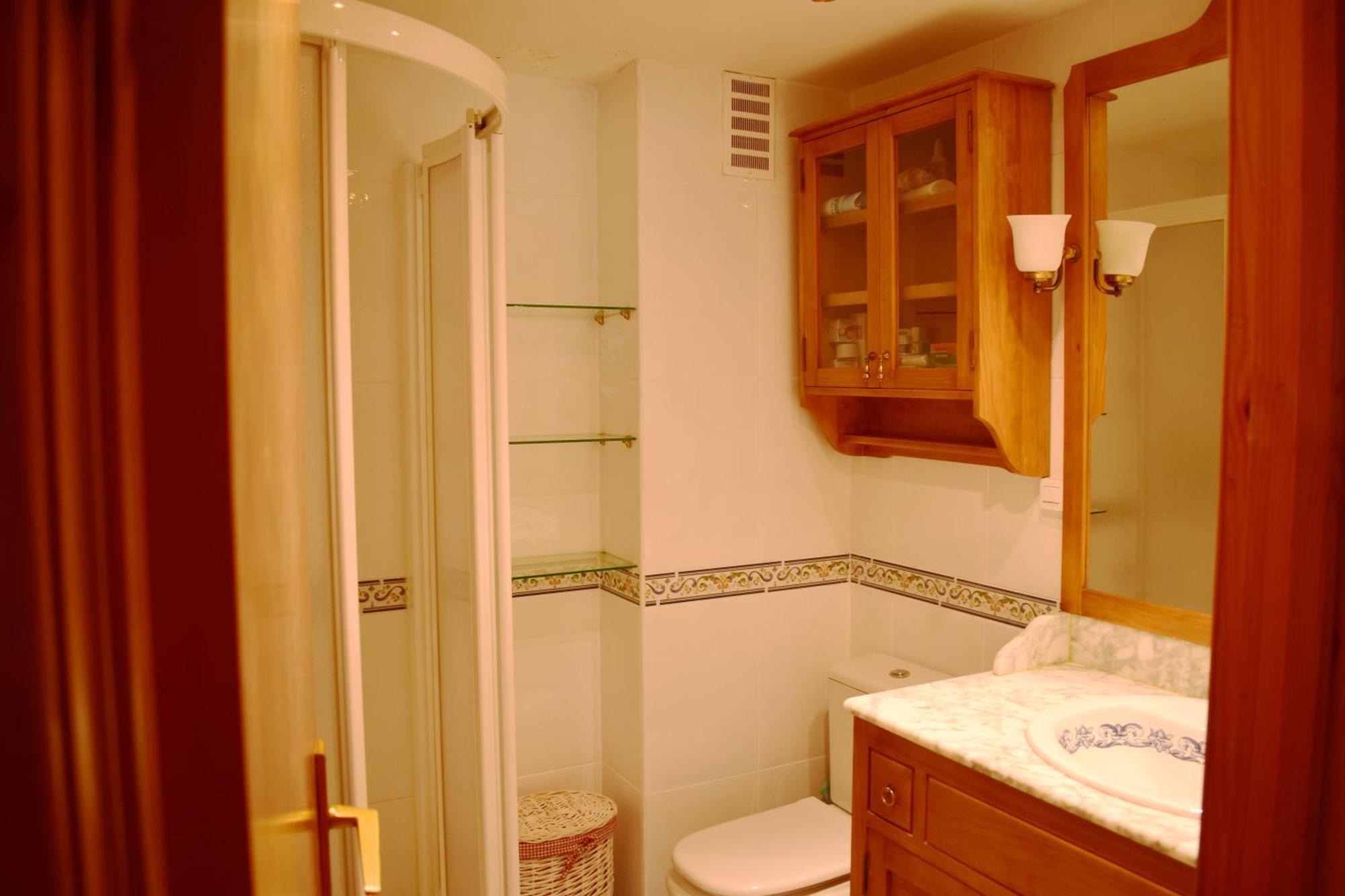 Saliecho Acogedor Apartamento Jardin Y Piscina Sallent De Gallego Exterior photo
